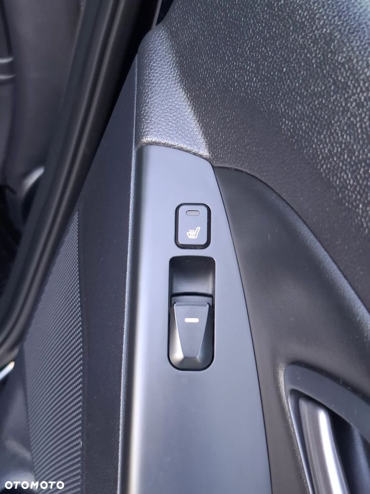 Hyundai ix35 1.6 GDI Premium 2WD - 35