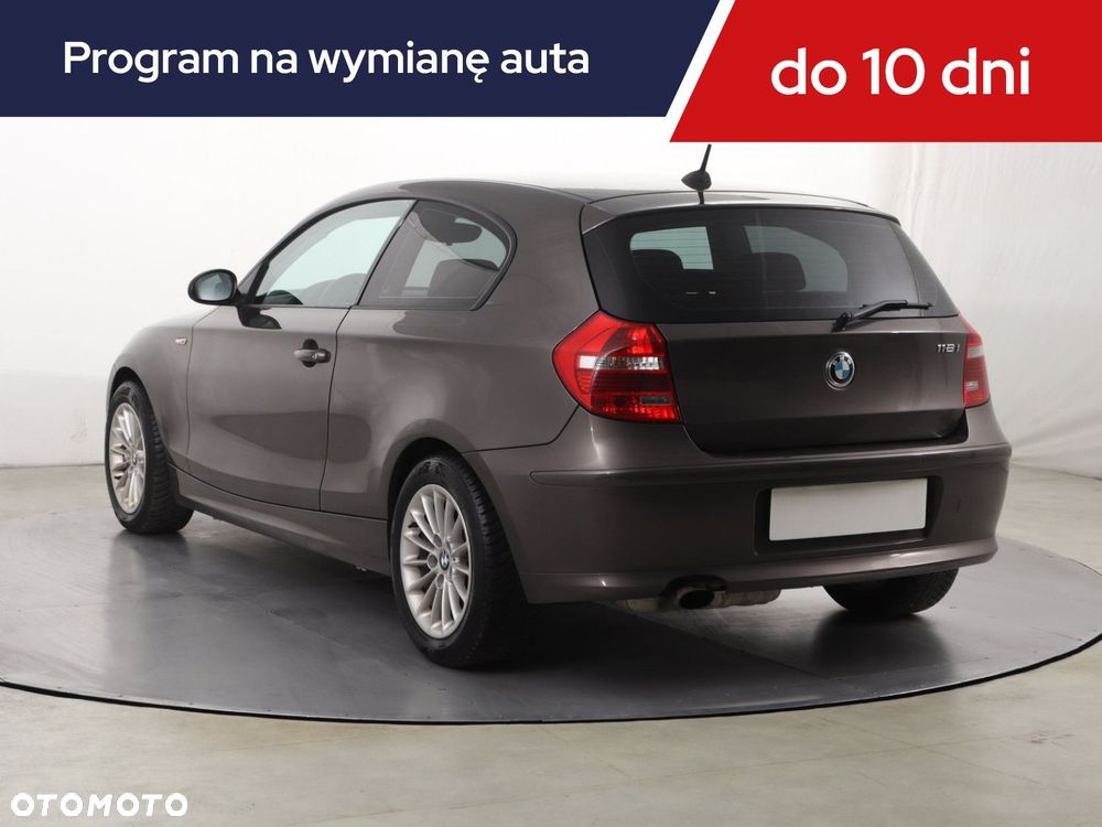 BMW 1 Series 2009 photo 5