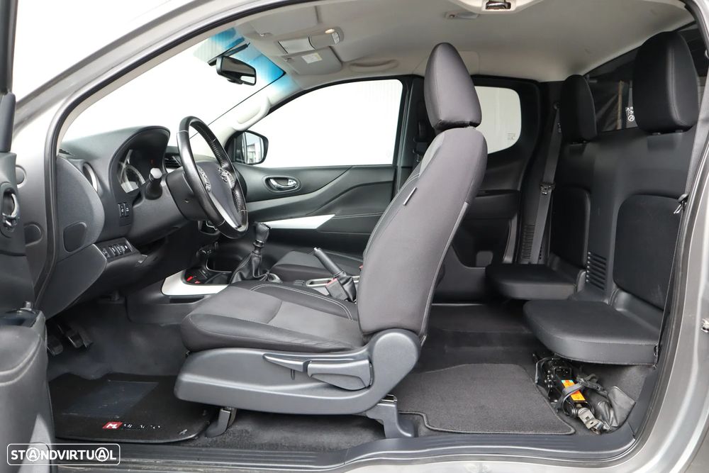 Nissan Navara 2.3 dCi CD 4WD N-Connecta Nav+Barras - 8