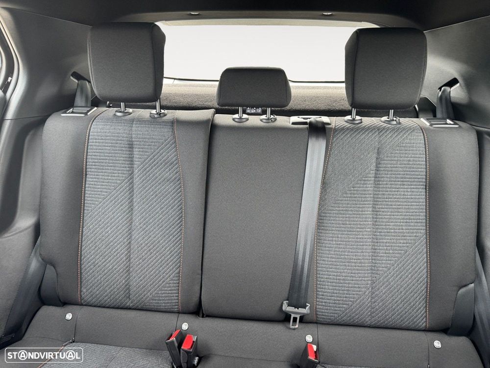 Peugeot 2008 1.2 PureTech Style - 13