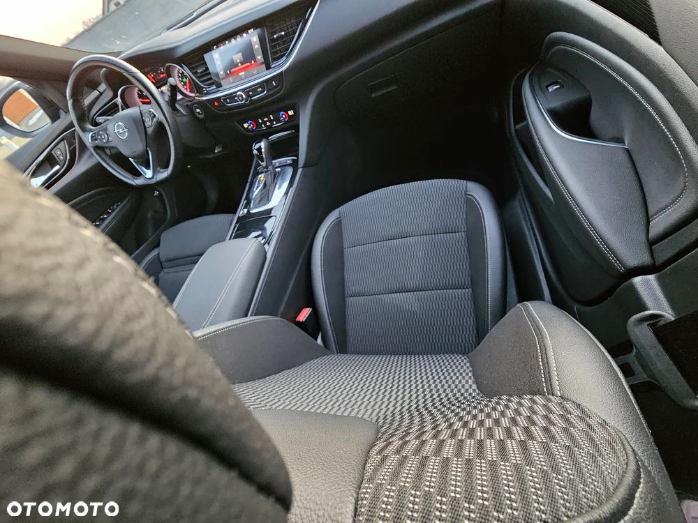 Opel Insignia 1.6 Automatik Business Innovation - 29