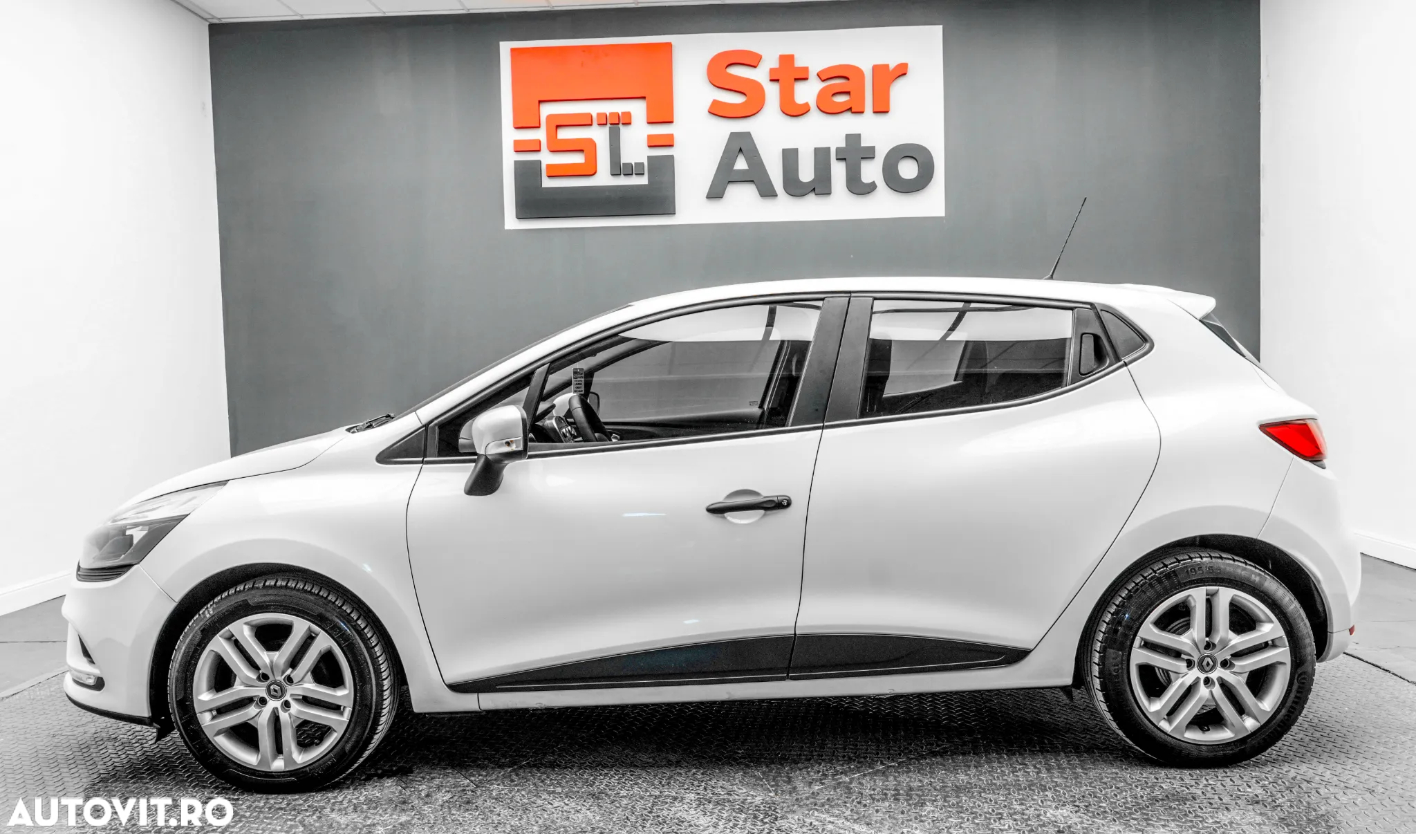 Renault Clio IV 0.9 Energy TCe Intens - 9