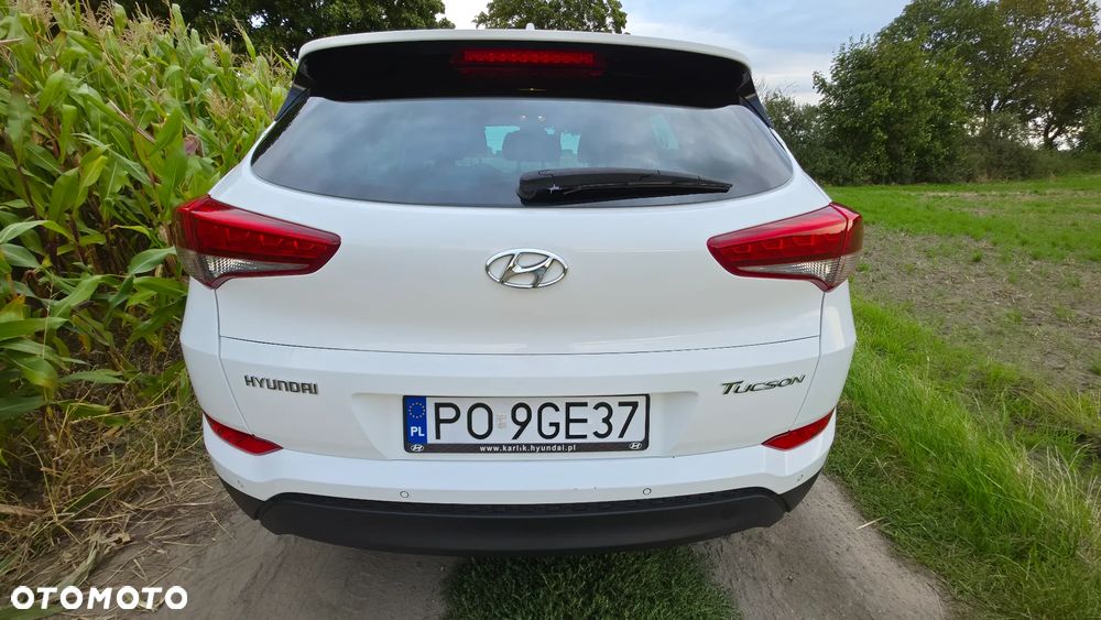 Hyundai Tucson 1.6 GDI BlueDrive GO 2WD - 19