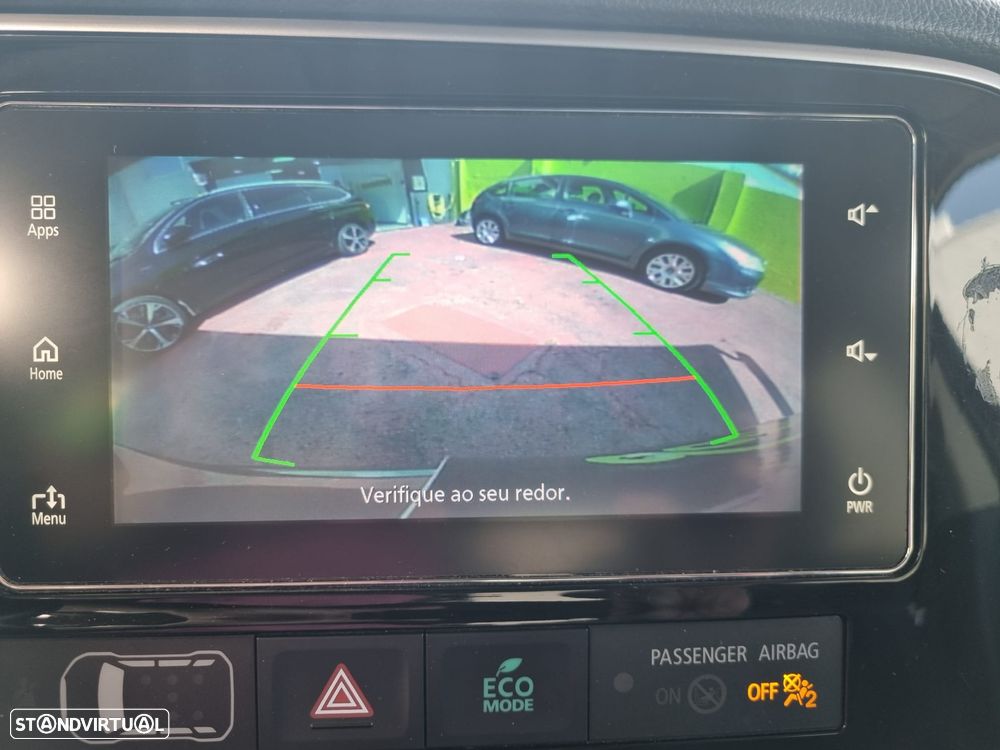 Mitsubishi Outlander 2.2 DI-D Intense - 43