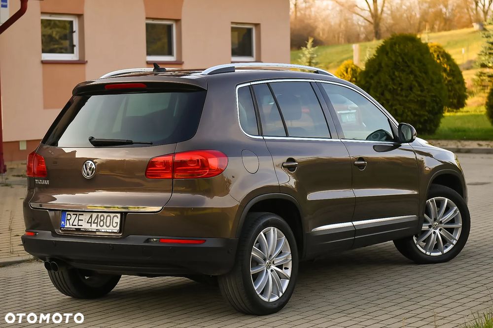 Volkswagen Tiguan 2.0 TDI 4Mot Sport&Style DSG - 8