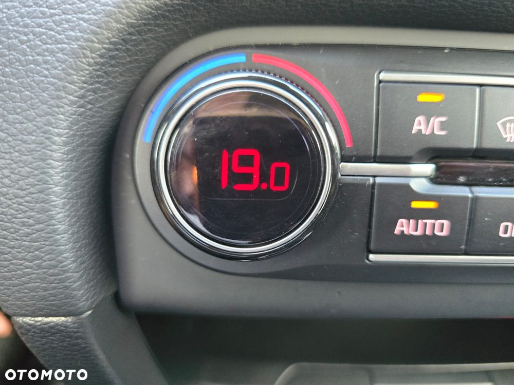 Kia XCeed 1.0 T-GDI Business Line - 24