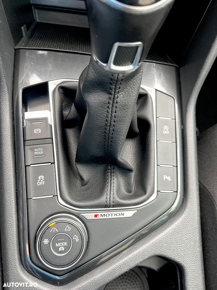 Volkswagen Tiguan 2.0 TDI SCR 4MOTION (BlueMotion Tech) Comfortline - 11