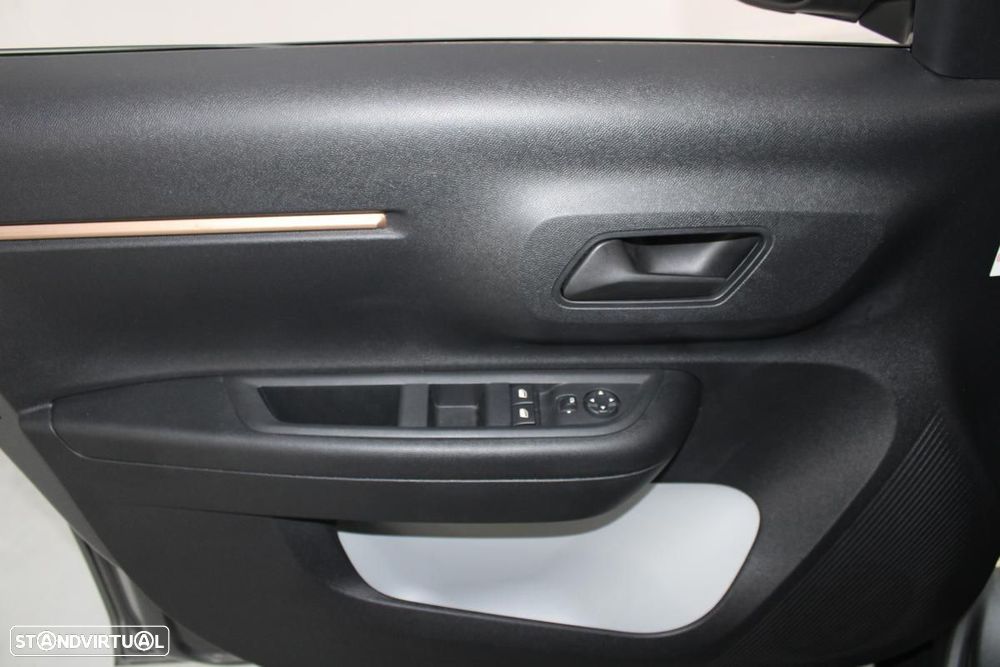 Citroën e-C3 Aircross YOU - 10