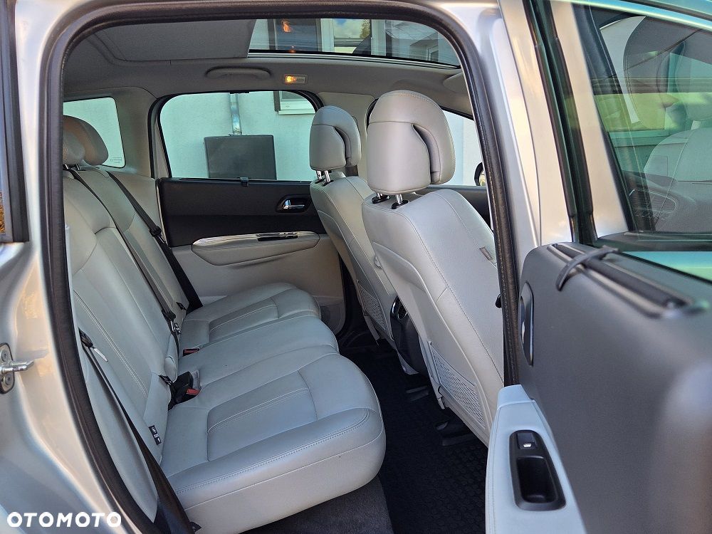 Peugeot 3008 2.0 HDi Premium+ - 11