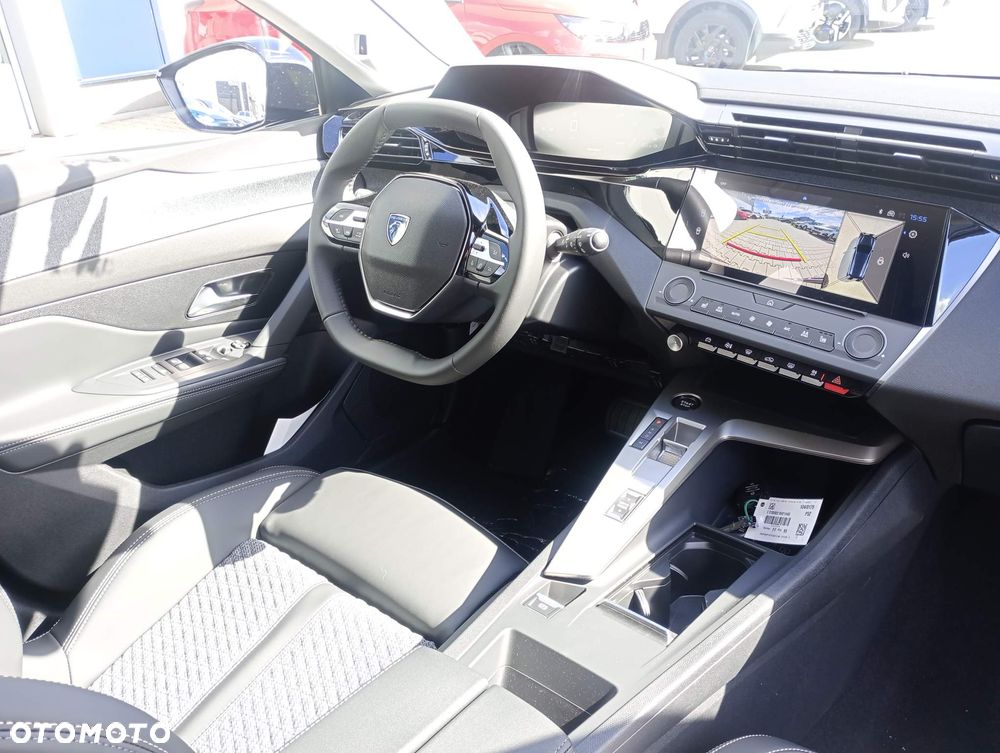 Peugeot 308 1.2 mHEV Allure S&S e-DCS6 - 10