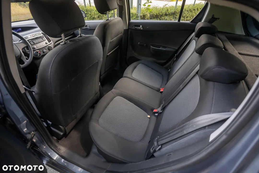 Hyundai i20 1.25 Comfort - 17