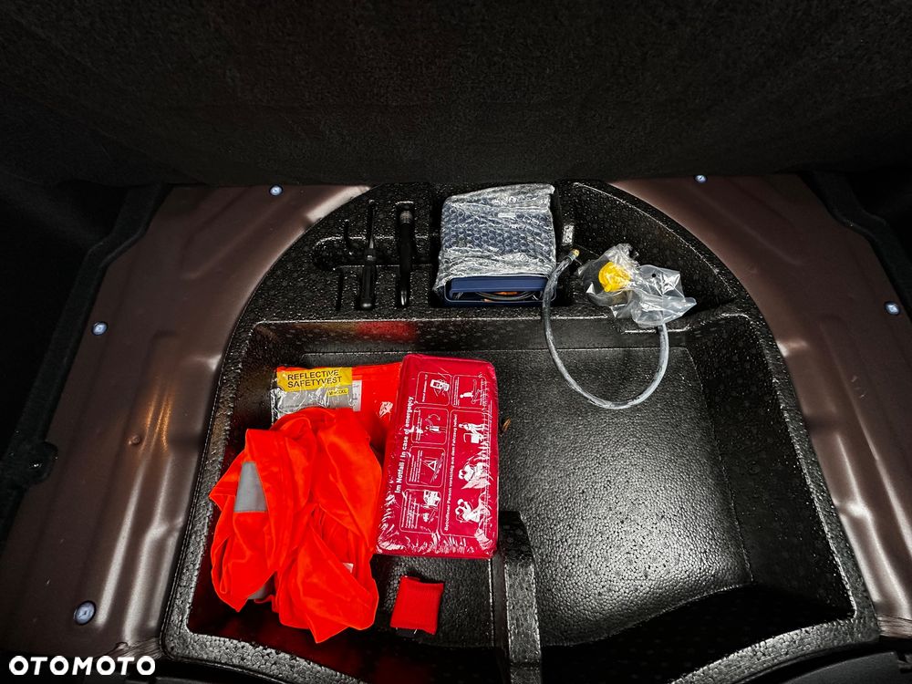 Hyundai i30 1.4 Premium - 24