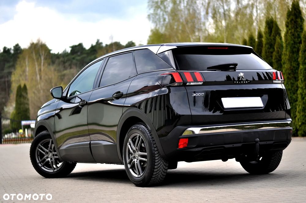 Peugeot 3008 1.2 PureTech Allure S&S - 7