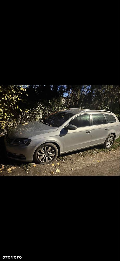 Volkswagen Passat - 2