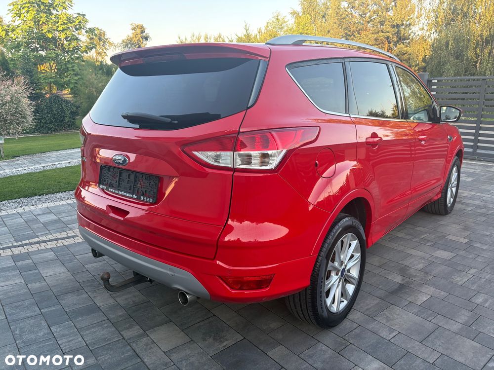 Ford Kuga 2.0 TDCi 2x4 Titanium - 6