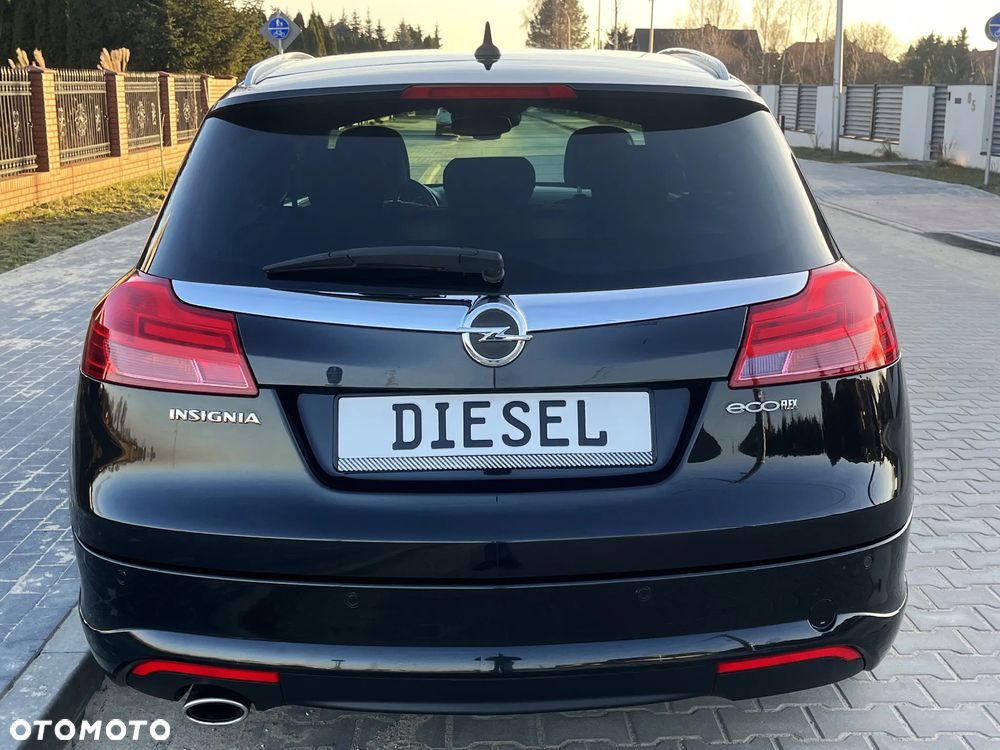 Opel Insignia - 14