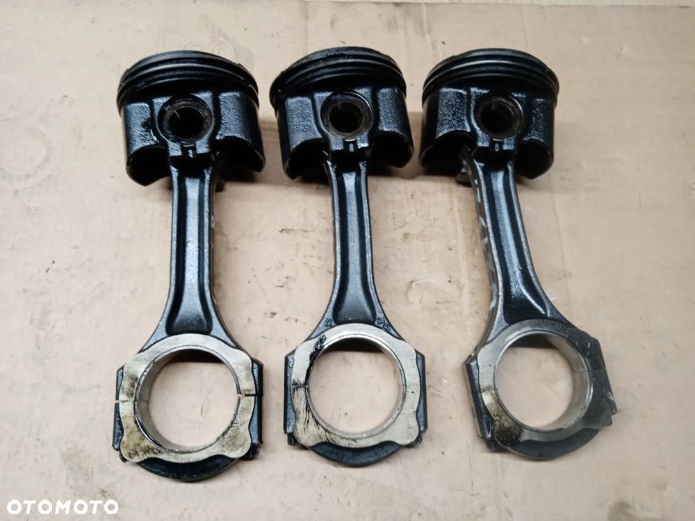 Tłok z korbowodem korbowód Mercedes E-Klasa W213 2.0 CDI 654.920 - 1
