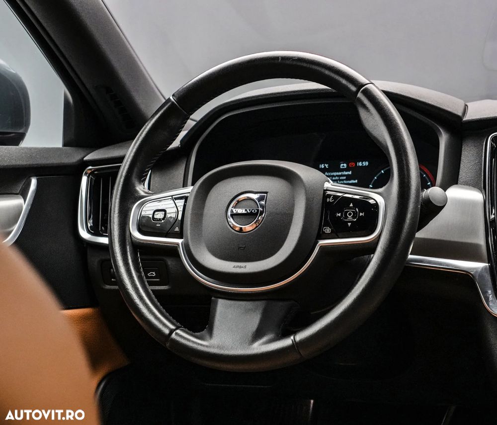 Volvo S90 T5 Momentum - 17