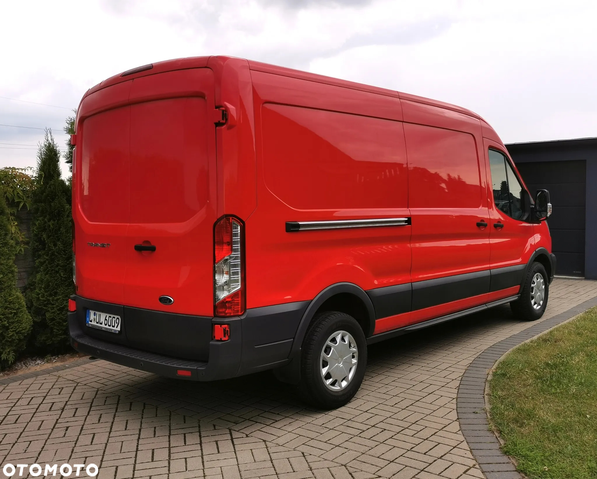 Ford Transit - 12