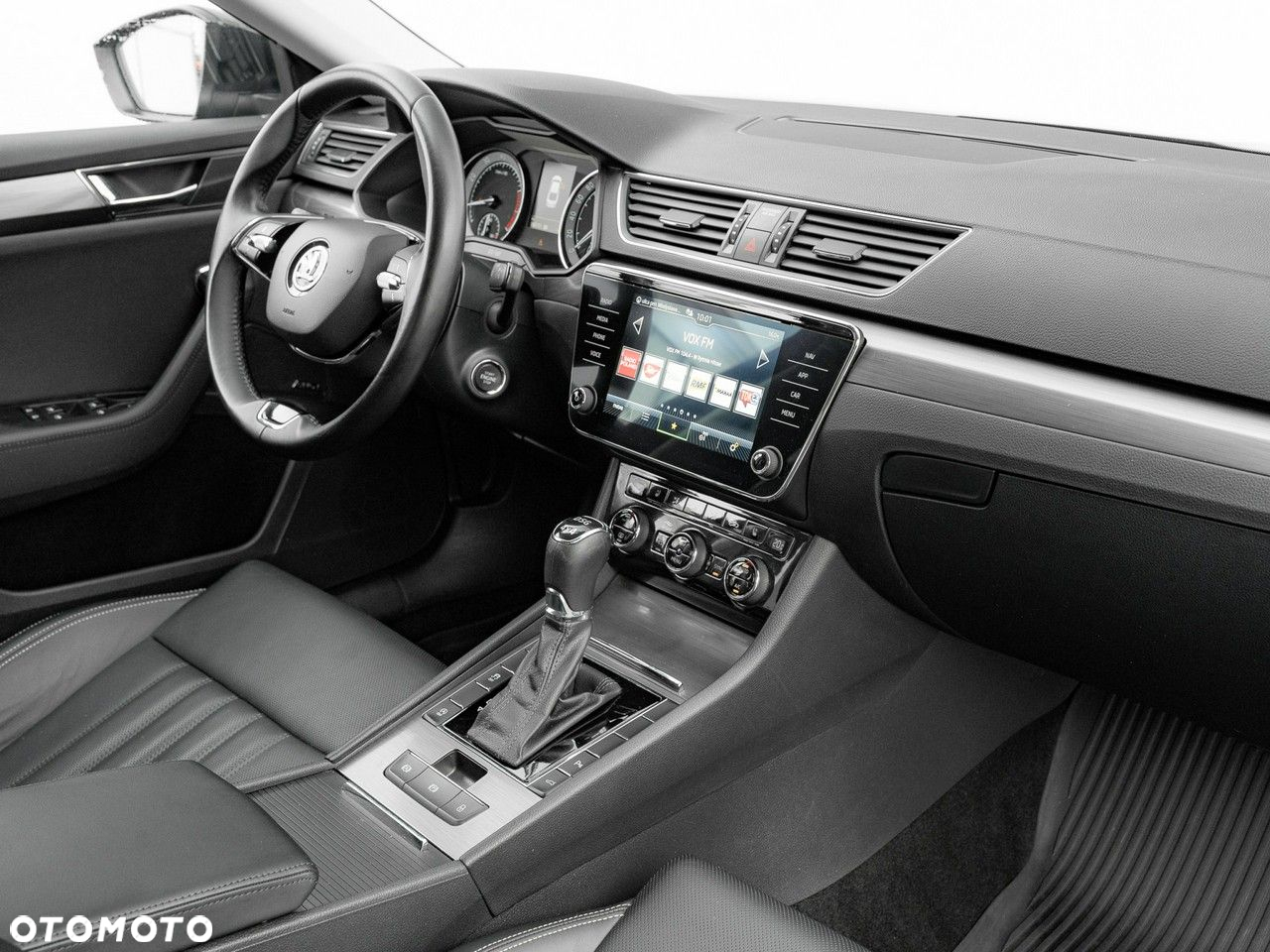 Skoda Superb - 35