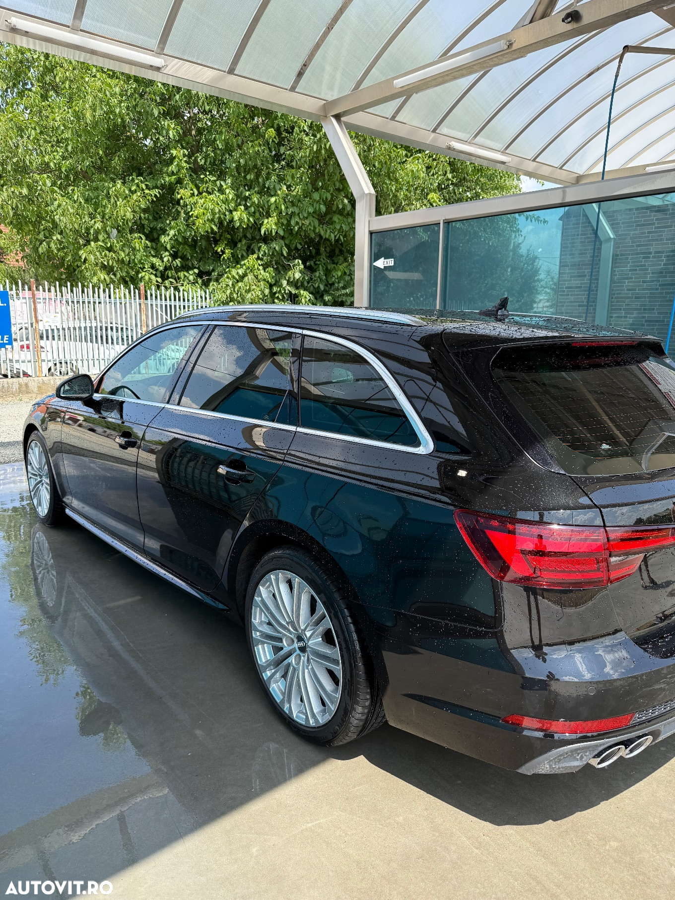 Audi A4 Avant 2.0 TDI S tronic quattro sport - 14