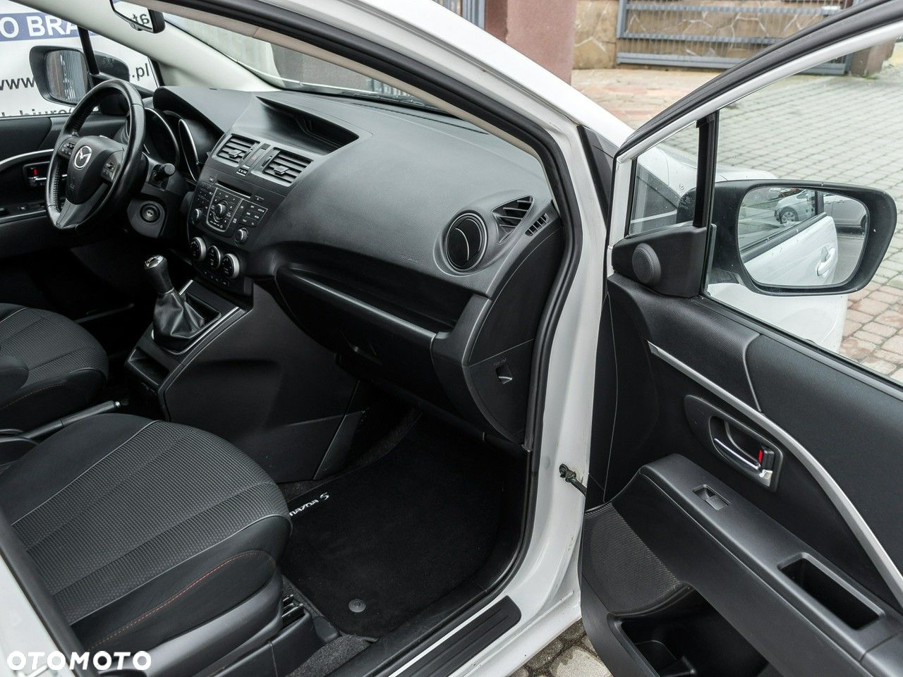 Mazda 5 - 20