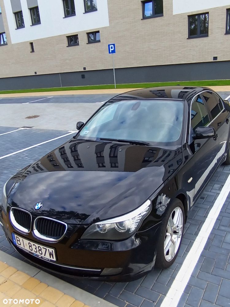 BMW Seria 5 520i - 10