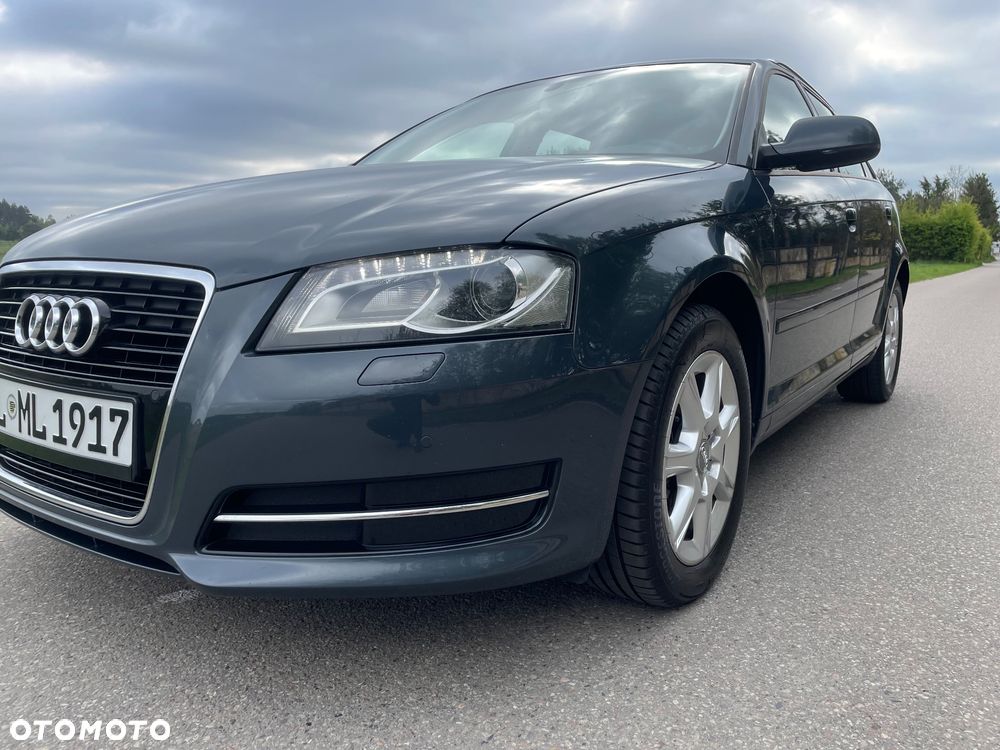 Audi A3 Sportback 2.0 TDI DPF (DSG) S tronic Attraction - 10
