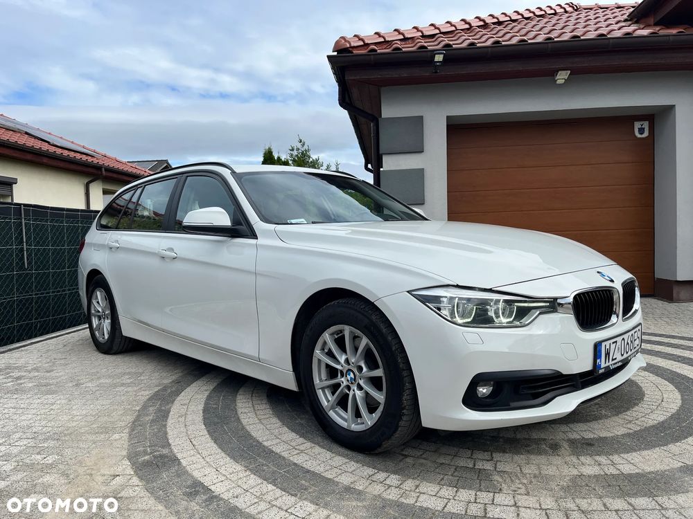 BMW Seria 3 320i GPF xDrive - 1
