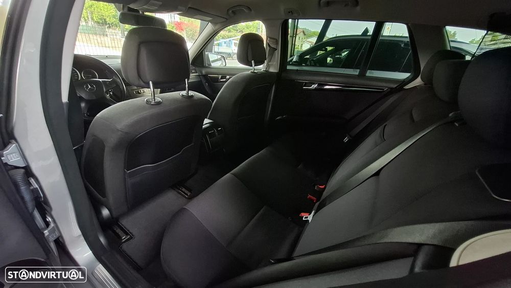 Mercedes-Benz C 220 CDi Avantgarde BlueEfficiency - 24