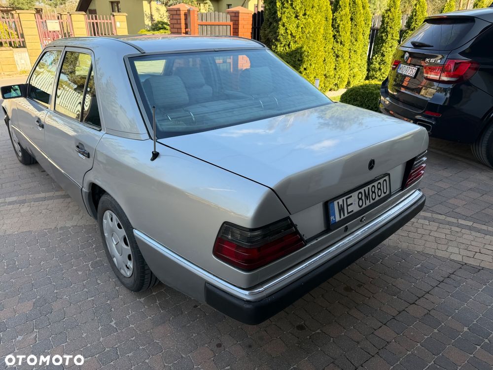 Mercedes-Benz W124 (1984-1993) - 7