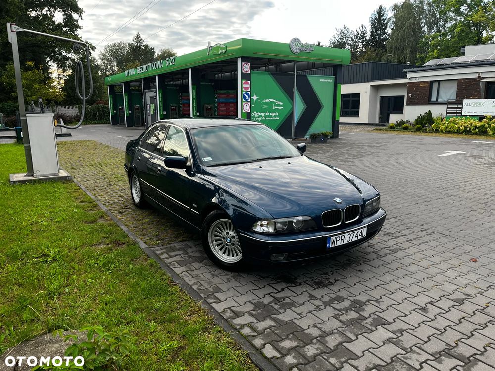 BMW Seria 5 - 1