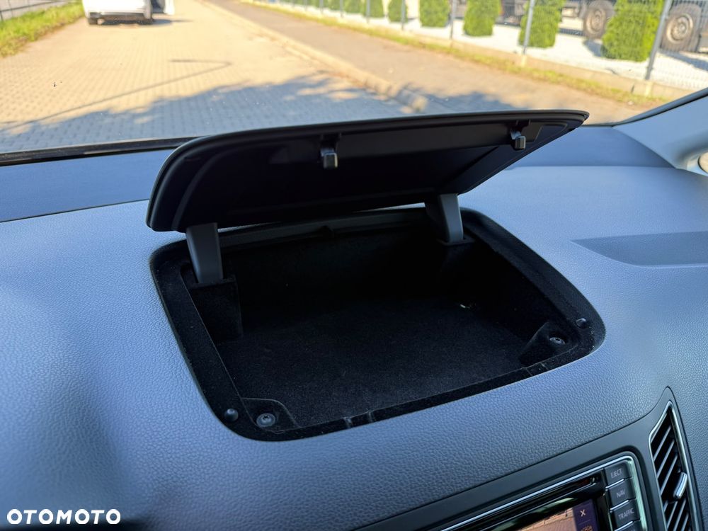Seat Alhambra 2.0 TDI Ecomotive Style Plus - 22