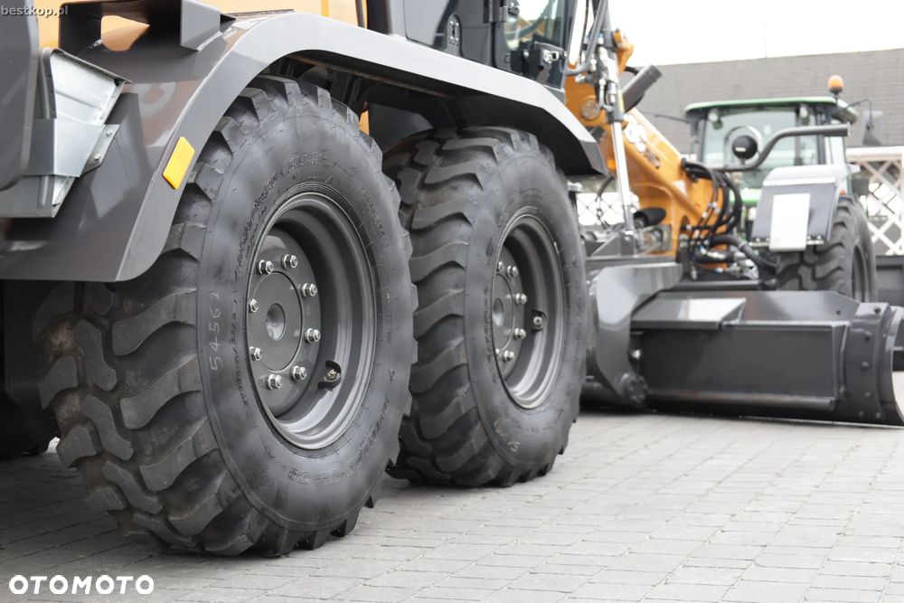 Case 836C AWD - 7
