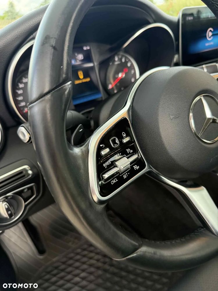 Mercedes-Benz Klasa C 300 4Matic 9G-TRONIC Avantgarde - 3