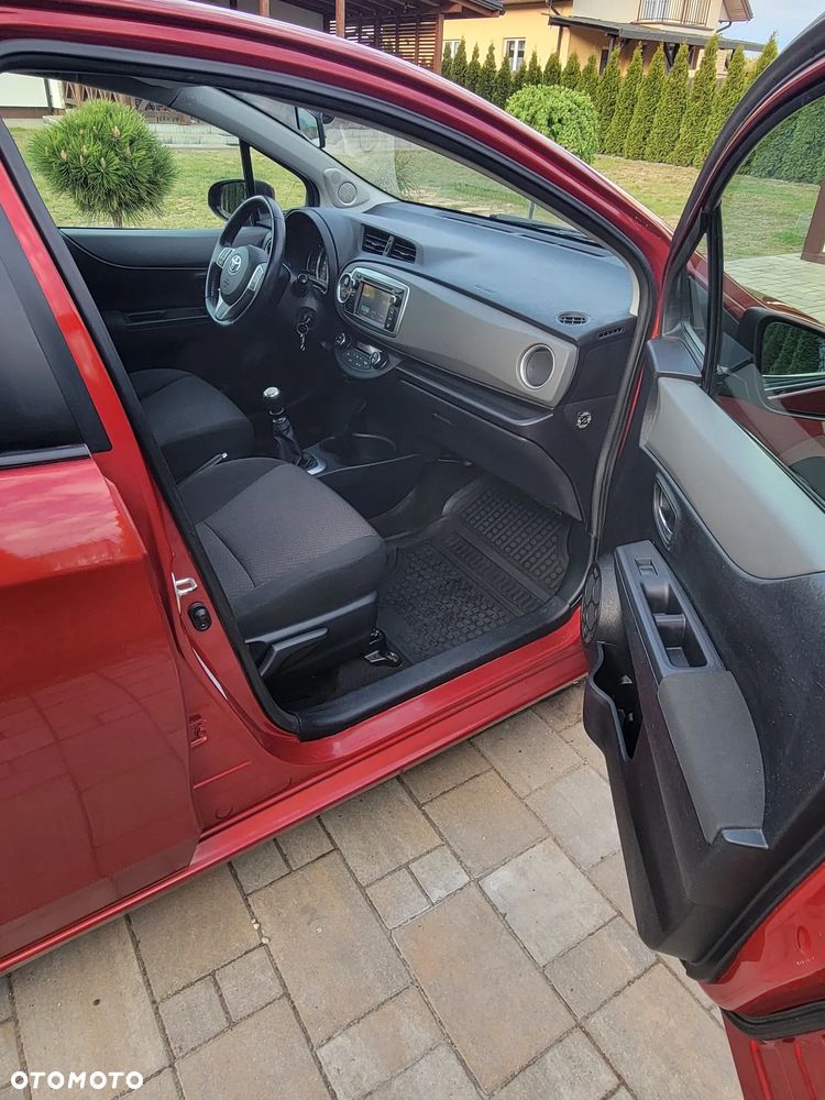 Toyota Yaris - 9