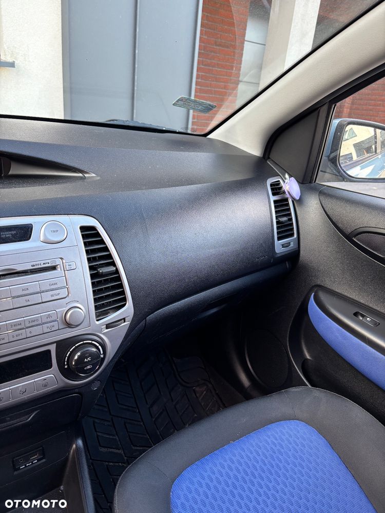 Hyundai i20 1.4 Comfort - 8