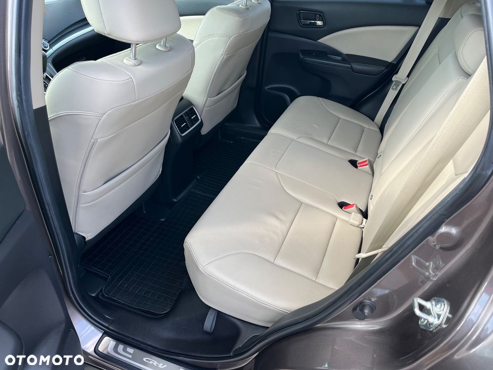 Honda CR-V 2.0i-VTEC 4WD Automatik Executive - 35