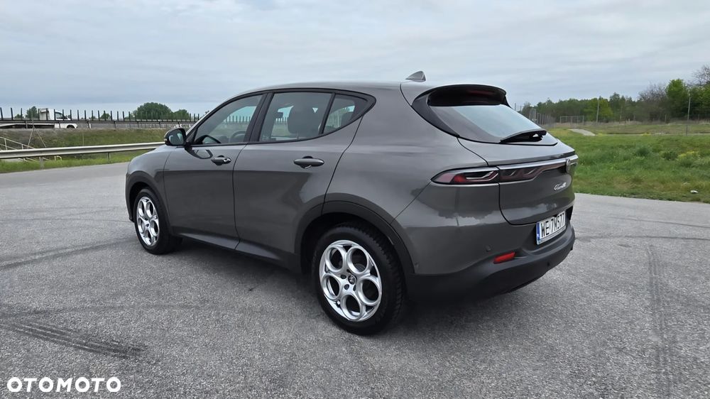 Alfa Romeo Tonale 1.5 T4 GSE mHEV Sprint DCT - 4