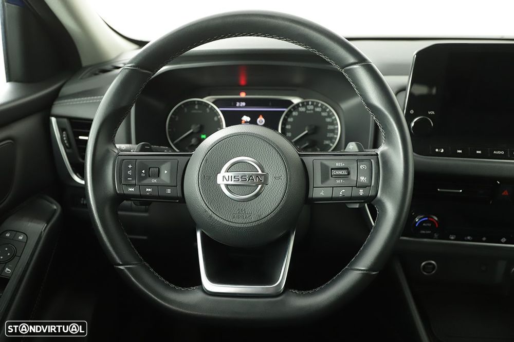 Nissan Qashqai 1.3 DIG-T N-Connecta Xtronic - 15