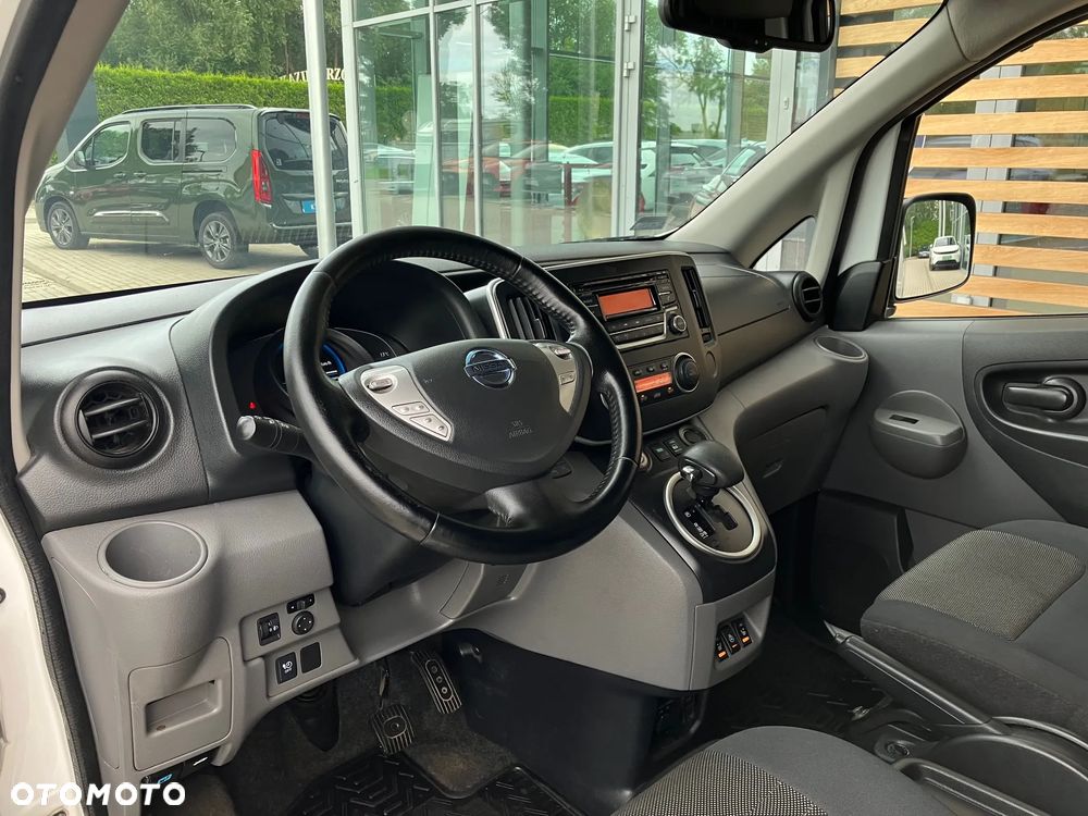 Nissan NV200 XL VOLTIA - 32