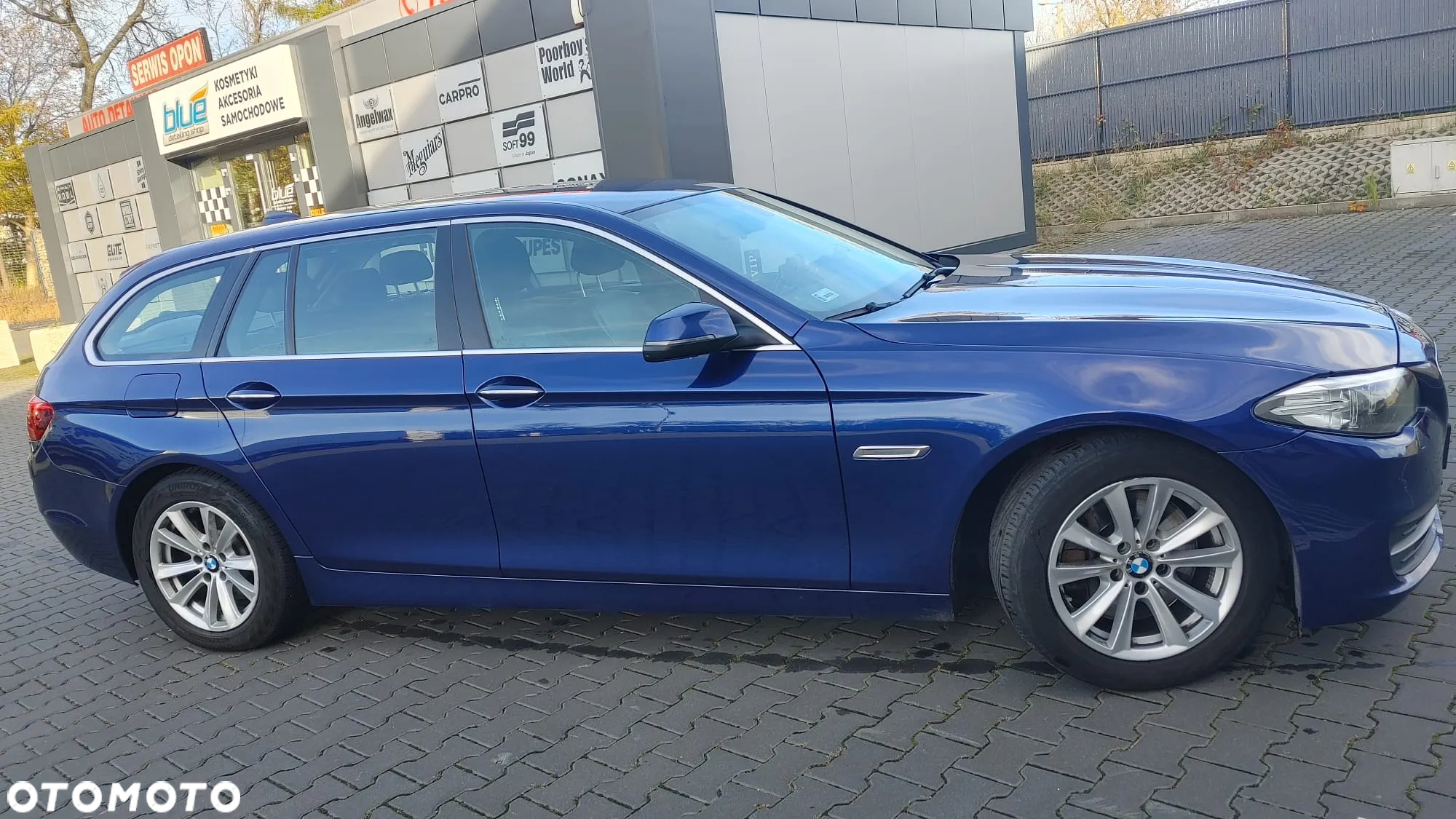 BMW Seria 5 528i xDrive - 2