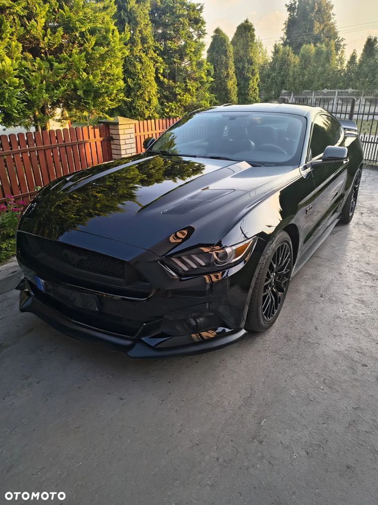Ford Mustang 5.0 V8 GT - 10