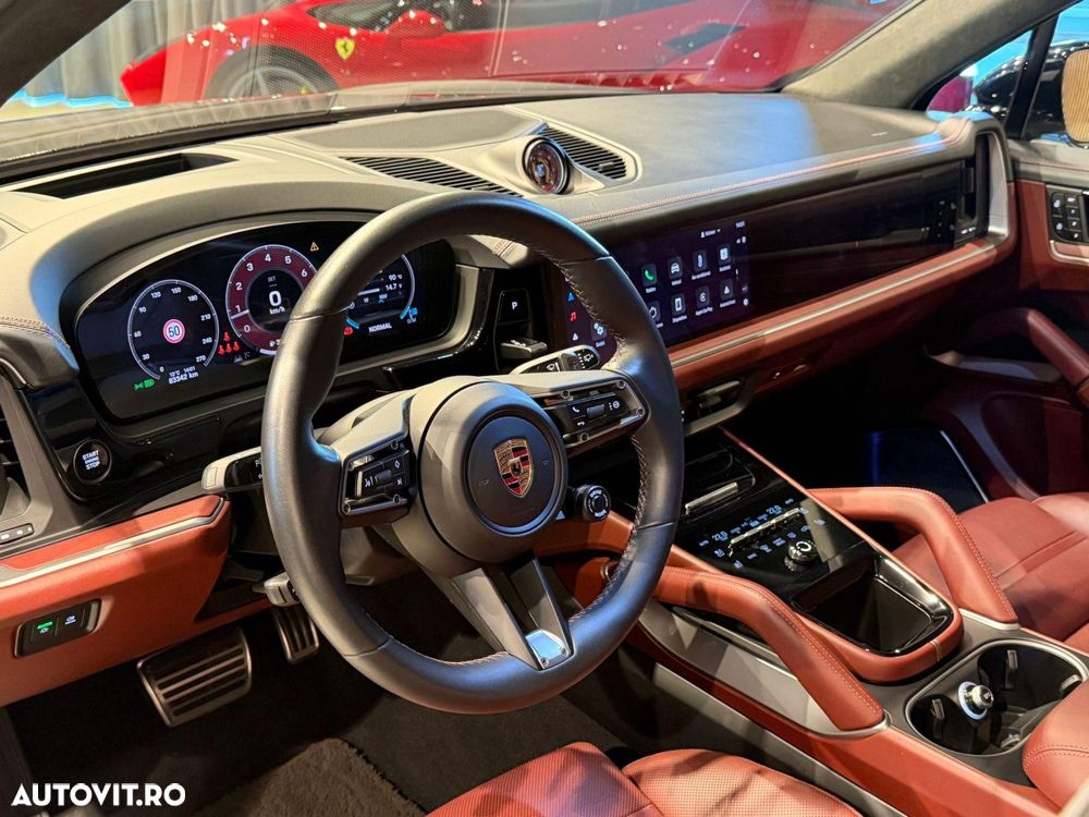 Porsche Cayenne - 21