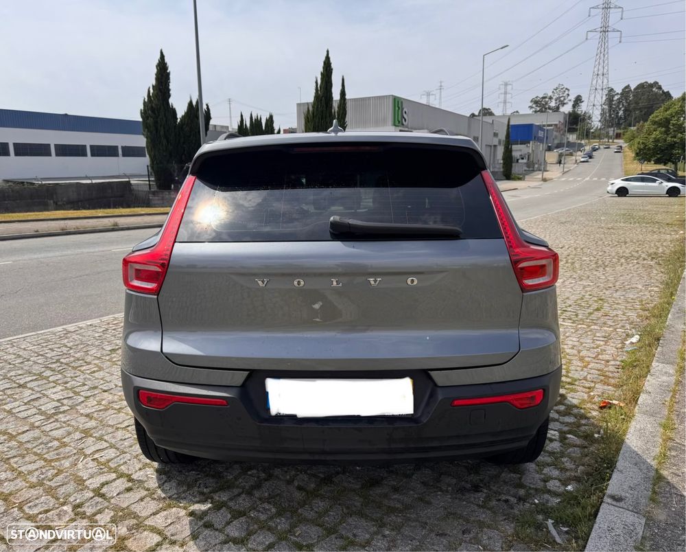 Volvo XC 40 2.0 D3 Momentum Geartronic - 5
