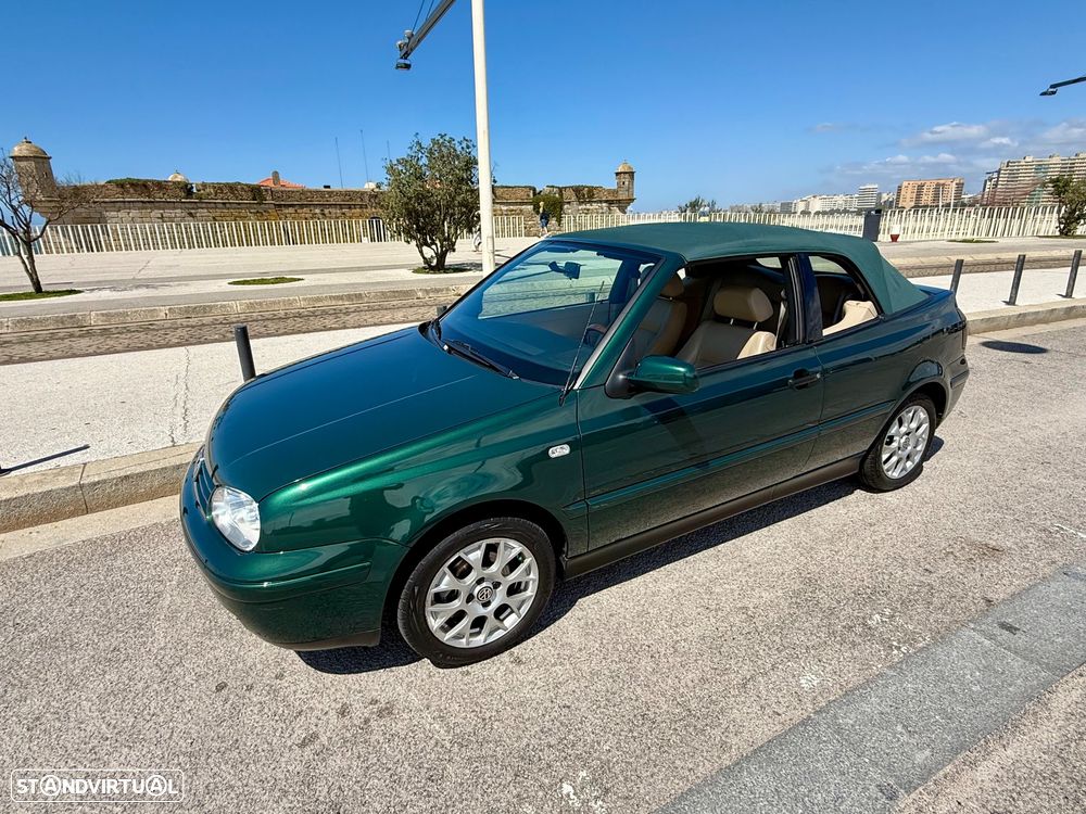 VW Golf Cabriolet 2.0 Avantgard - 4