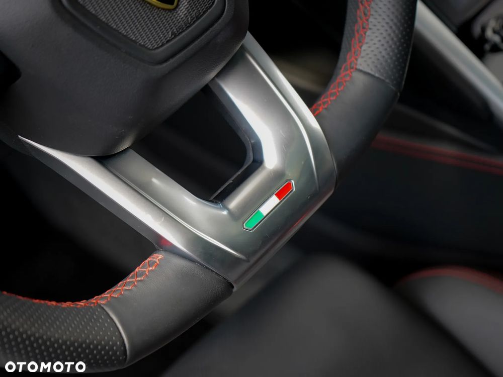 Lamborghini Urus - 14