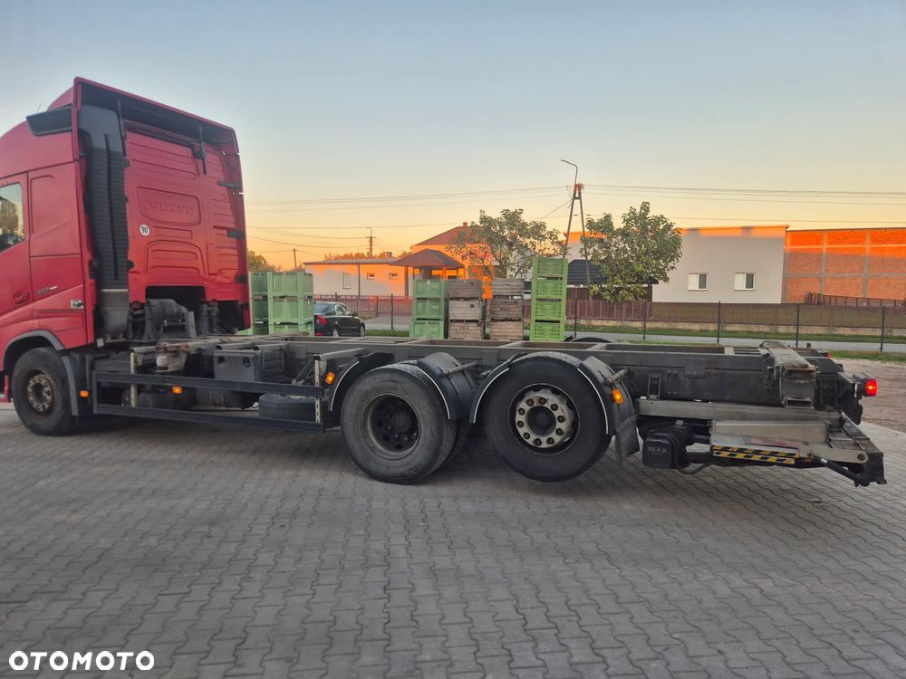 Volvo FH - 17