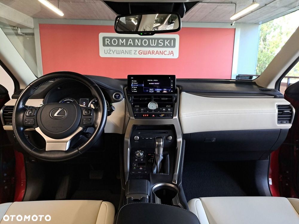 Lexus NX 300h F Impression AWD - 19