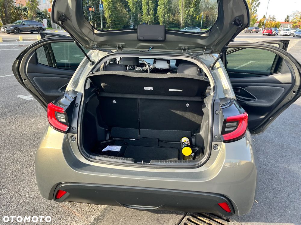 Toyota Yaris - 6